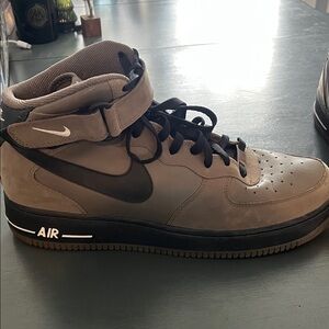 Nike Air Force 1 men’s Sneakers - Tan size 13 men’s